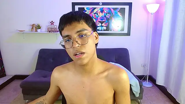 แชท XXX สดของ Maecum18