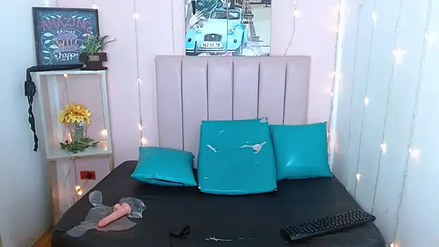 casandraroberthrs707 Live XXX-Chat