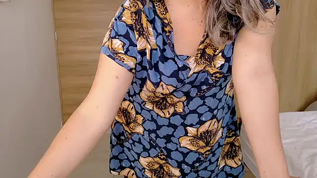 Czat XXX na żywo – AVRAKEHDABRA