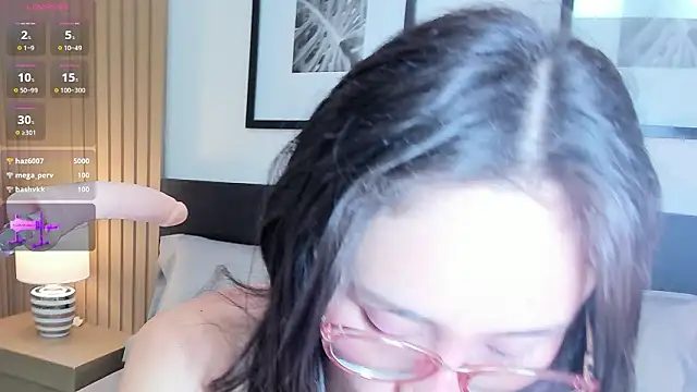 Chat +18 de doll_bella_ ao vivo