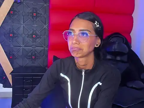 KarlaSlutSkinny__ Live XXX Chat