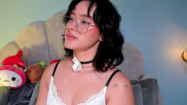 kristal_aitana's Live XXX Chat