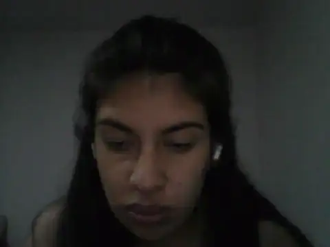 Anamaria-24 Live XXX-chat