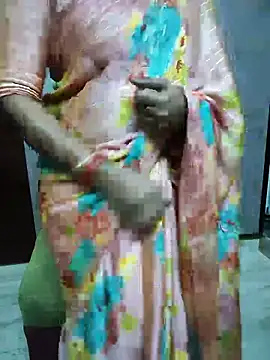 vasundhara26 Show in webcam