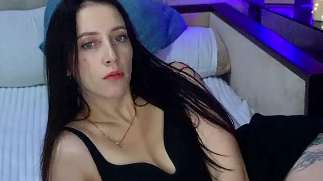 MonicaSweetxのライブXXXチャット