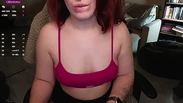 Val_lava's Live XXX Chat