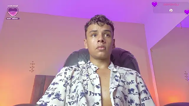 Xavier_Fox___ Live XXX Chat