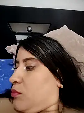 mialorents' Live XXX Chat