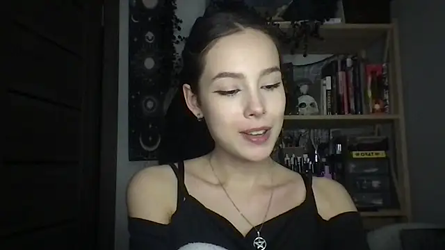 Yuna5343 live XXX chat