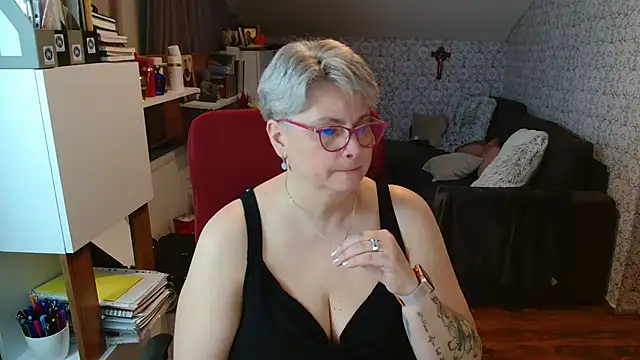 Czat XXX na żywo – bigtits4you