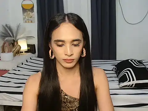 Maxinerein Adlı Modelin Web Kamerası Şovu