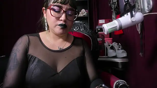 MeGoddesSara live XXX chat