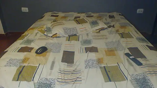 XXX chat uživo modela Tattoodreams_lucy