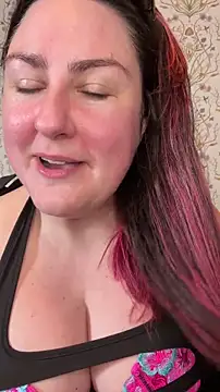 Lacey-BBW Live XXX Chat