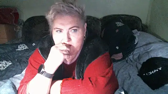 Lana555: онлайн-секс-чат