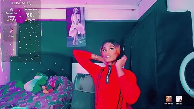 Kendall_hornyy Show Webcam