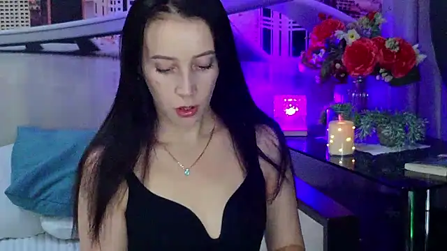 Chat XXX en directo de MonicaSweetx