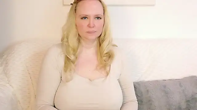 Chat XXX en directo de Sarah4you