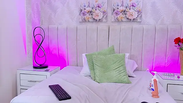 SaraLugo Live XXX-Chat