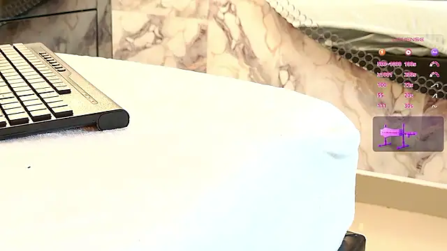 Iris_Ross_'s Live XXX Chat