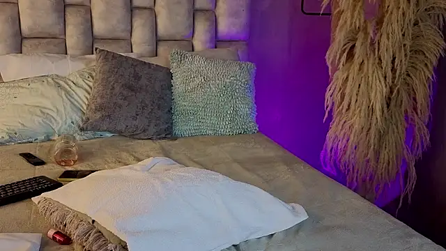 دردشة Silvermistt الجنسية المباشرة