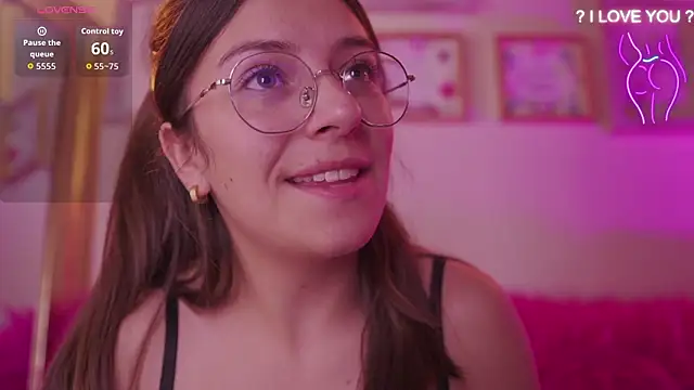 milly_kenner's Live XXX Chat