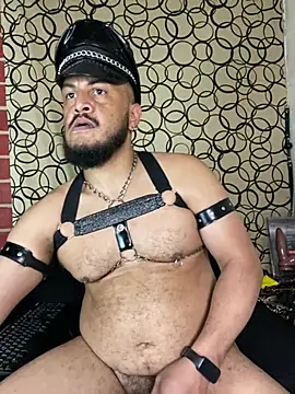 the_master_foal_'s Live XXX Chat