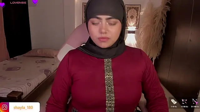 shayla_18's Live XXX Chat