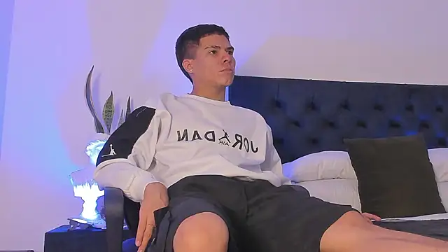 Chat XXX ao vivo de Marcus_Moreno