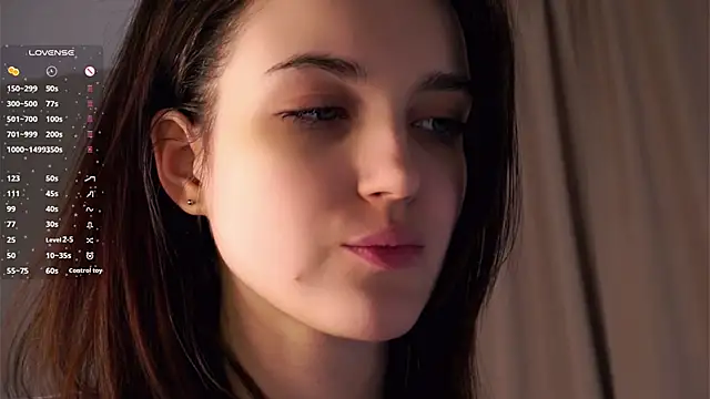 EffieHenri 即時 XXX 聊天