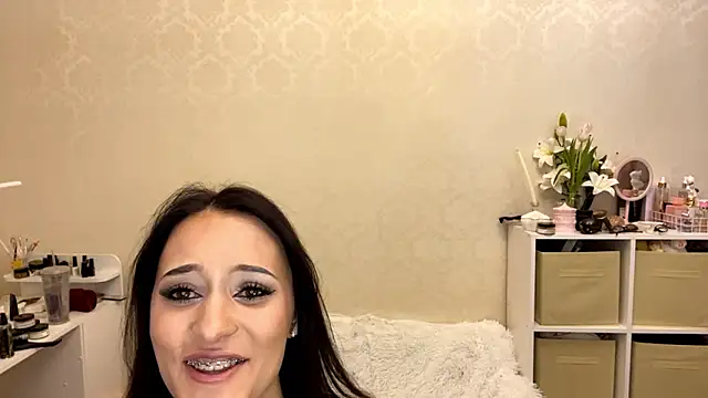 JonnaSzerszen 现场XXX聊天