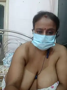 Barna_Love Adlı Modelin Canlı XXX Sohbeti