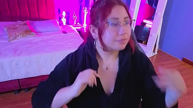 littlee_red's Live XXX Chat