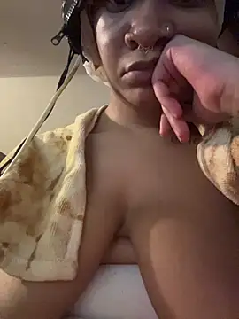 nickytheehawtie: απευθείας συνομιλία ΧΧΧ