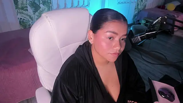 Chat XXX en directo de loly_marce