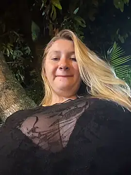 Sembang XXX Secara Langsung aurora_coldd