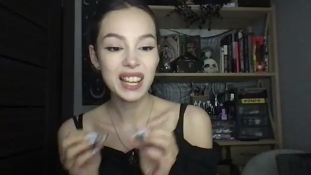 Yuna5343 即時 XXX 聊天