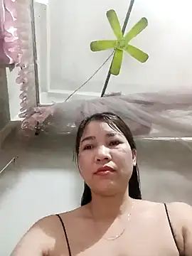 ladzy_sexy élő XXX-chatje