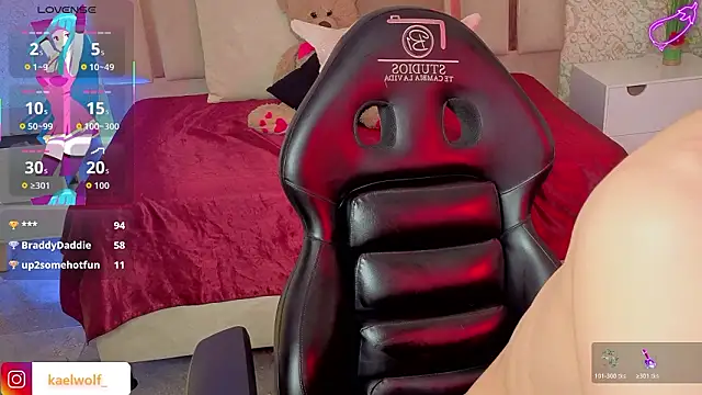 kaelwolf_tay Webcam-Show