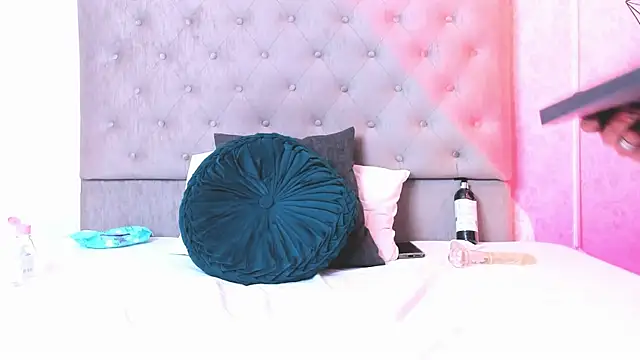 Mishell_Perezn Webbikameraesitys