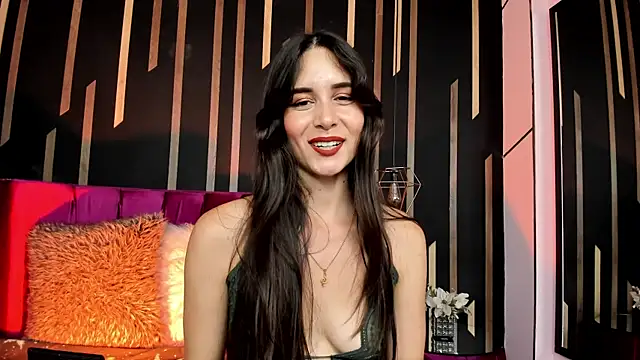 AmeliaaRouse Adlı Modelin Canlı XXX Sohbeti