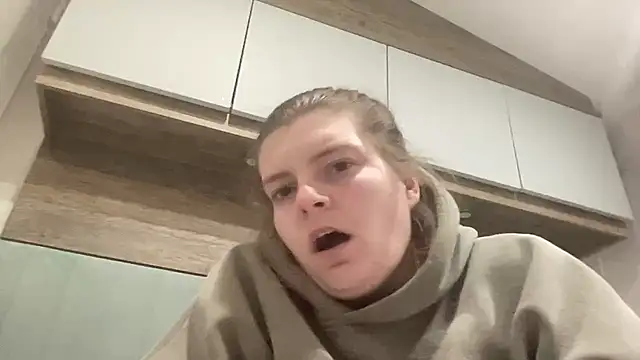 Ellarose-xo Webcamshow