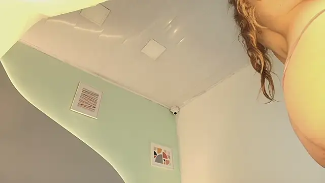 Alistoker Live XXX-Chat