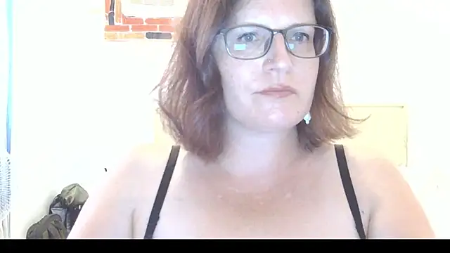 Domina_Tasselina_Goddess Adlı Modelin Canlı XXX Sohbeti