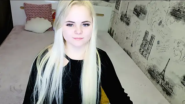 lovely-eyes élő XXX-chatje