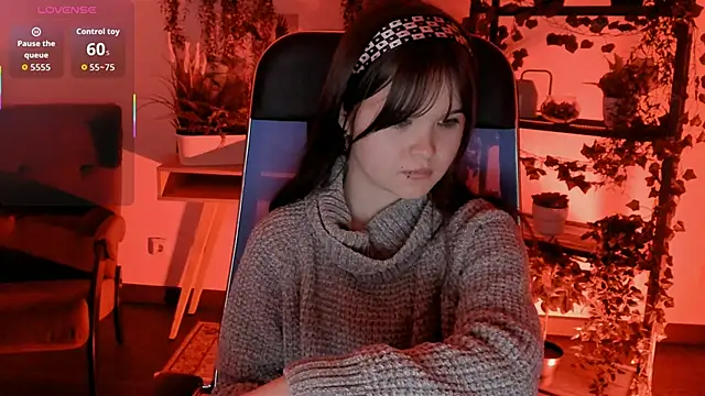 Elainebeness live XXX chat