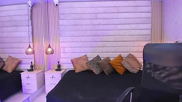 VictoriaaBlair: онлайн-секс-чат