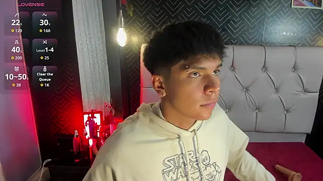 Thiago_Kozak: онлайн-секс-чат