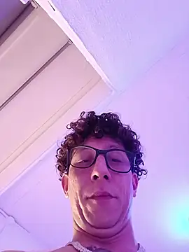 TitanNoir: онлайн-секс-чат