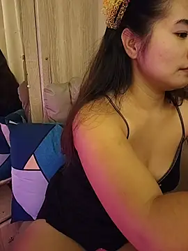 XXX chat uživo modela Kissy07